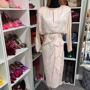 Chic Blush Long Sleeve Dress